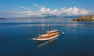 3D2N Komodo Sailing | Padar Sunset | Solo Traveler Friendly | PAPITON LOPI