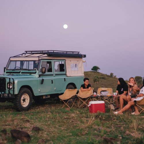 Secret Sunset Spot in Labuan Bajo | Picnic, Chill, Dinner, and Star Gazing on The Hill | Ride a Classic Car 