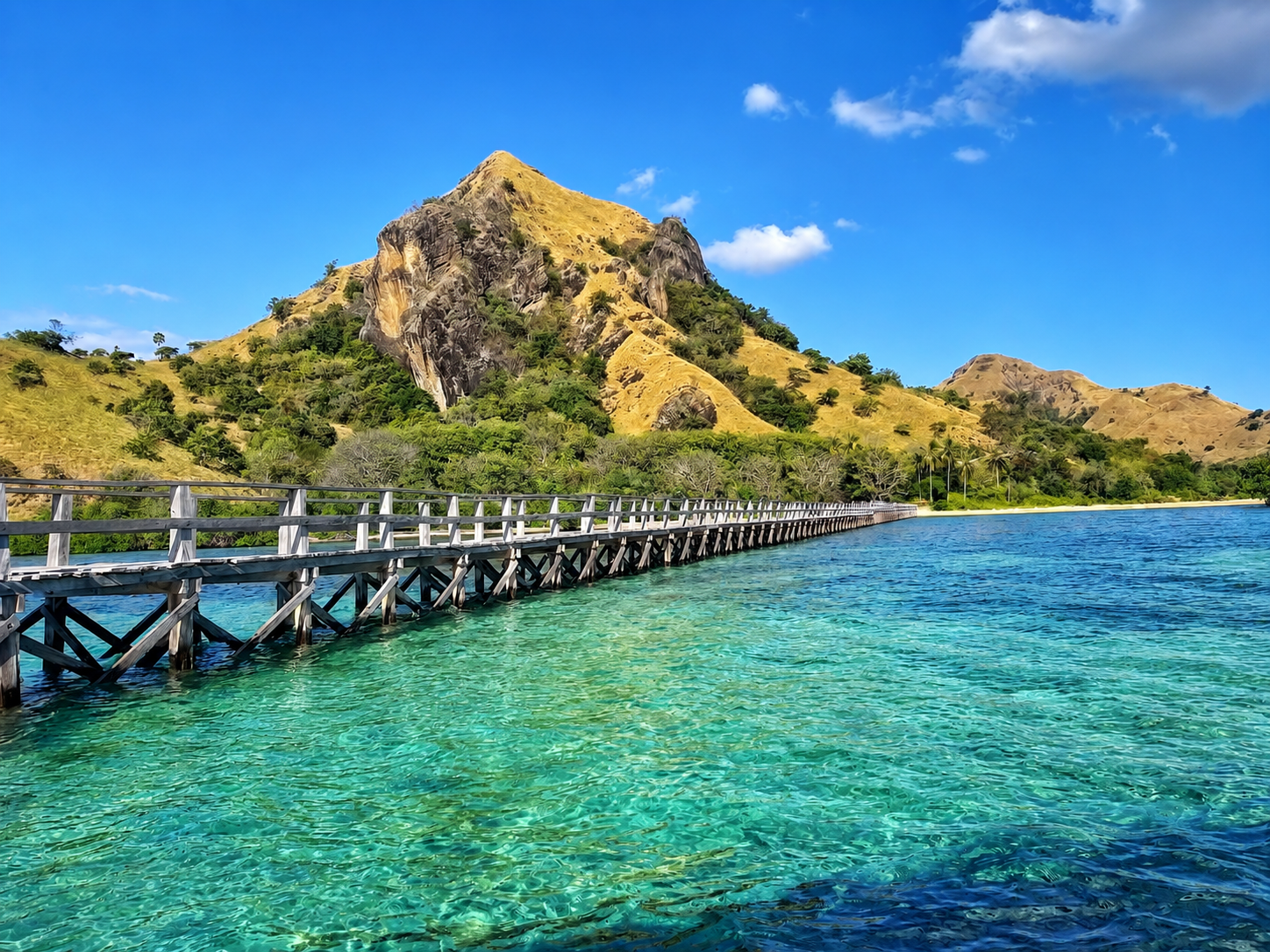 Manjarite Island